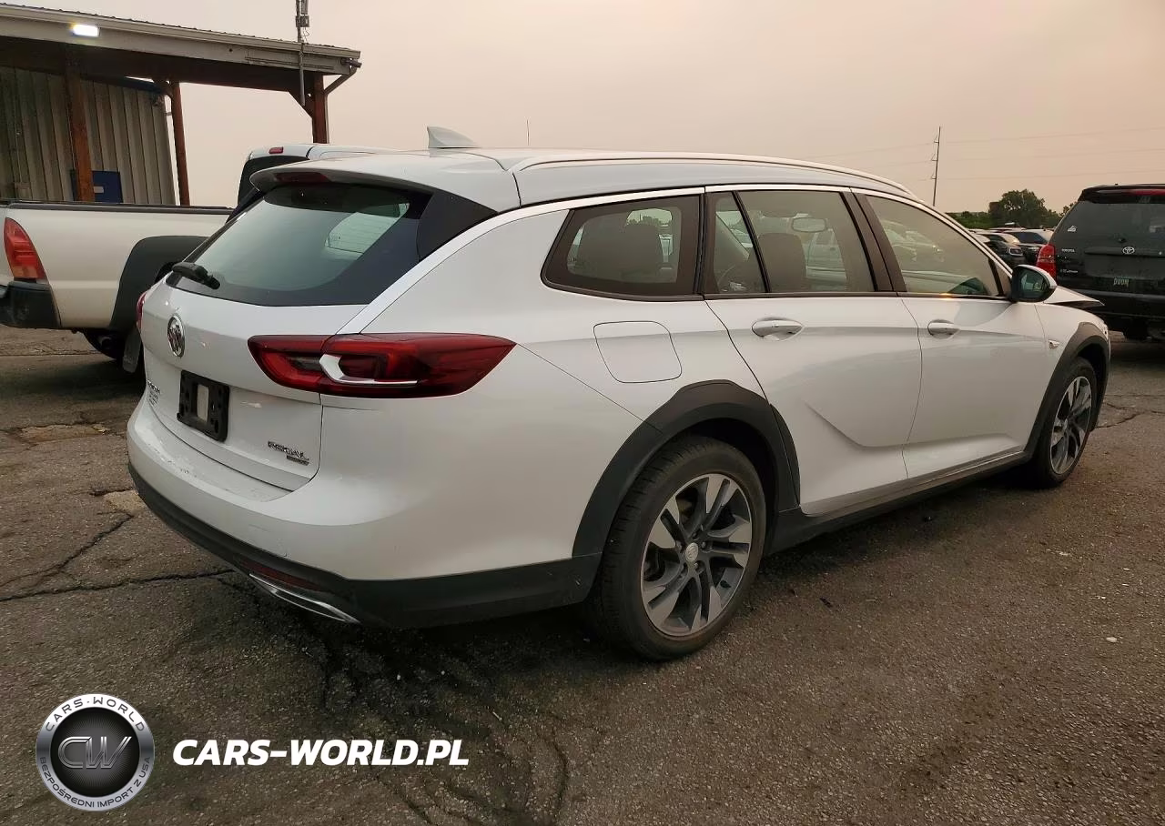 2018 Buick Regal Tourx Essence VIN:W04GV8SX9J1151496 - 3