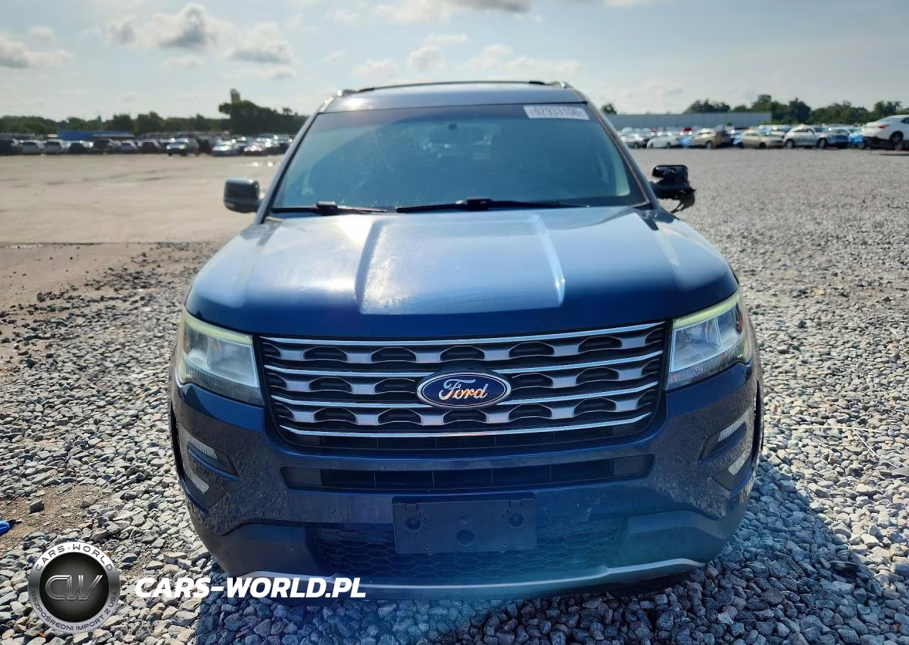2017 Ford Explorer Xlt VIN:1FM5K7D82HGB76832 - 5