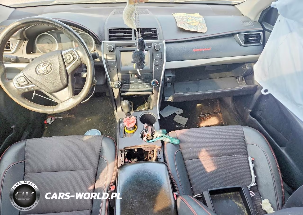 2017 Toyota Camry Se VIN:4T1BF1FK4HU647717 - 8