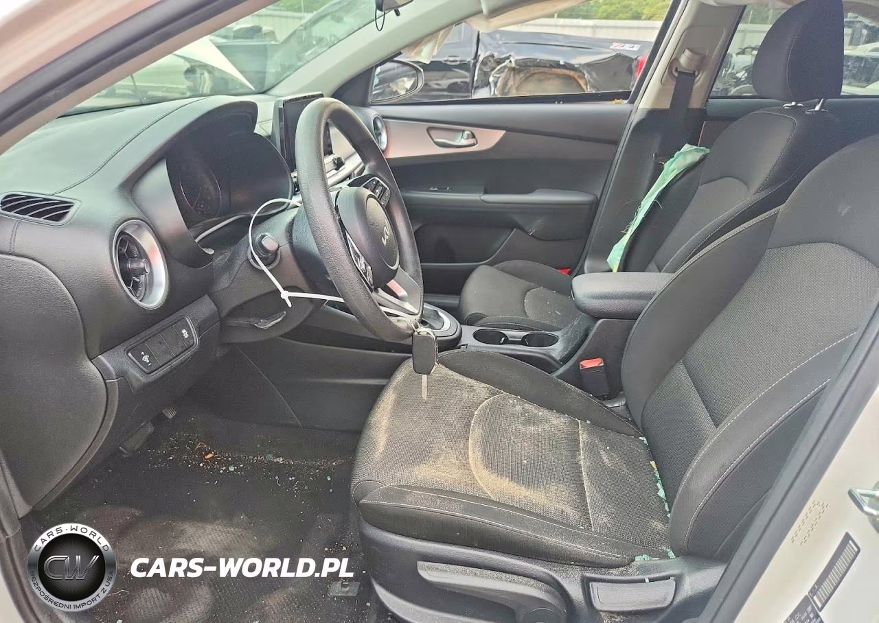 2022 Kia Forte Lxs VIN:3KPF24AD1NE500650 - 7