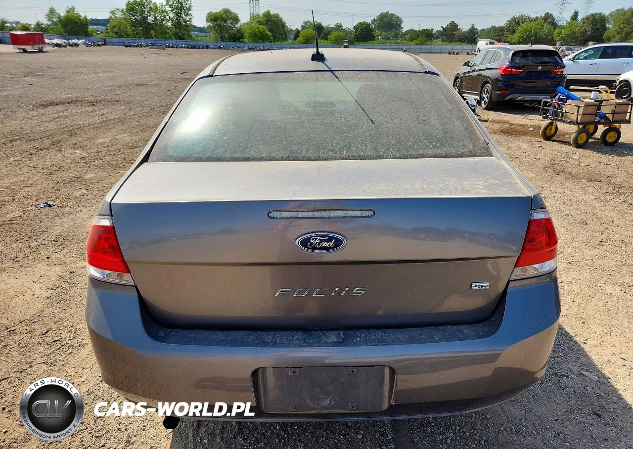 2010 Ford Focus Se VIN:1FAHP3FN7AW247023 - 6