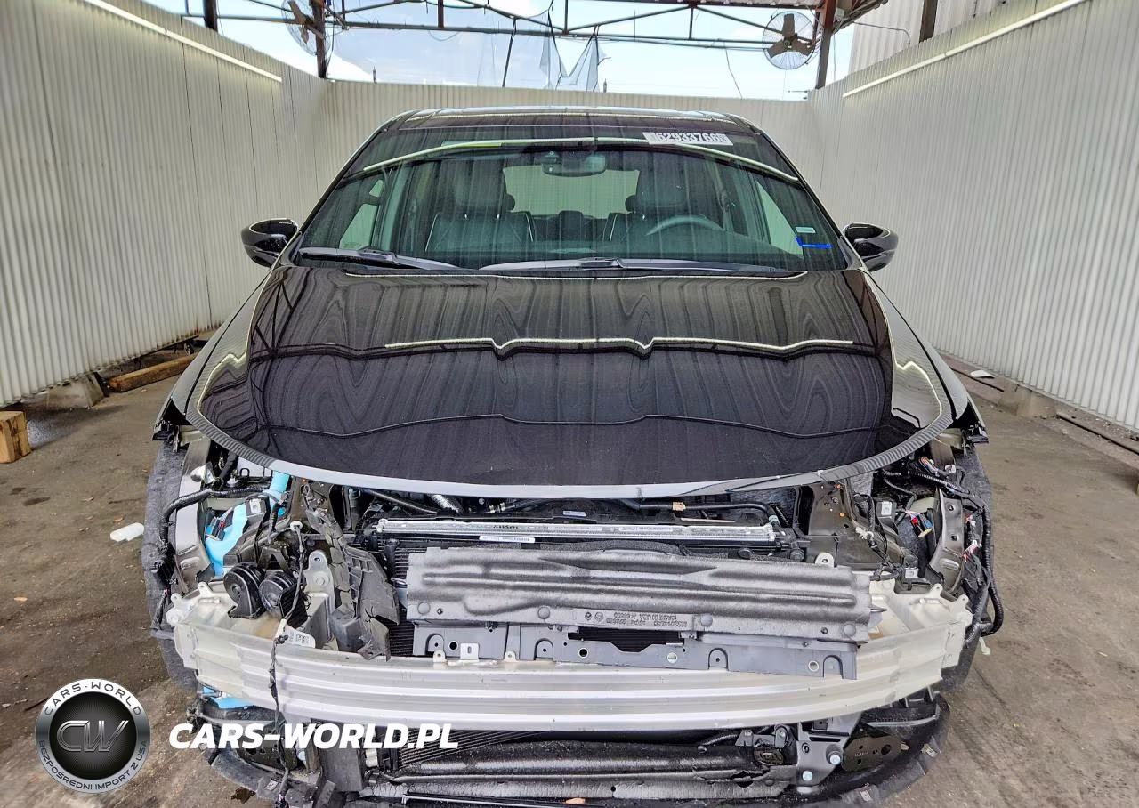 2027 Chrysler Pacifica Limited VIN:2C4RC1GG4VR553416 - 5