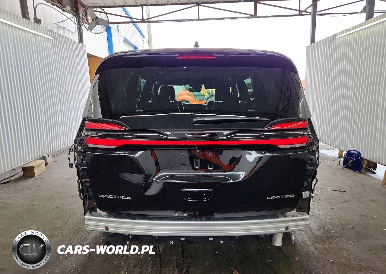 2027 Chrysler Pacifica Limited VIN:2C4RC1GG4VR553416 - 6