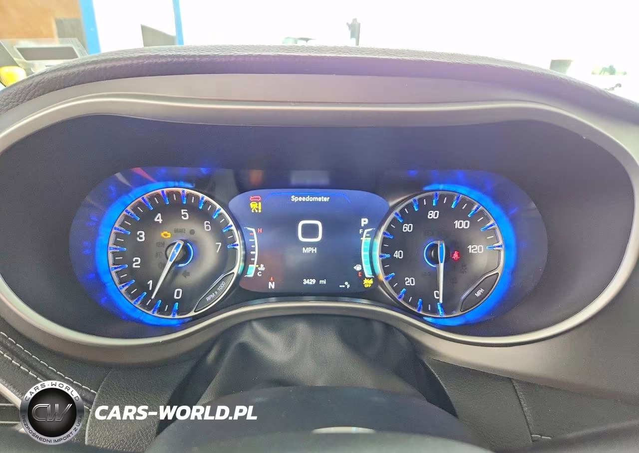 2027 Chrysler Pacifica Limited VIN:2C4RC1GG4VR553416 - 9