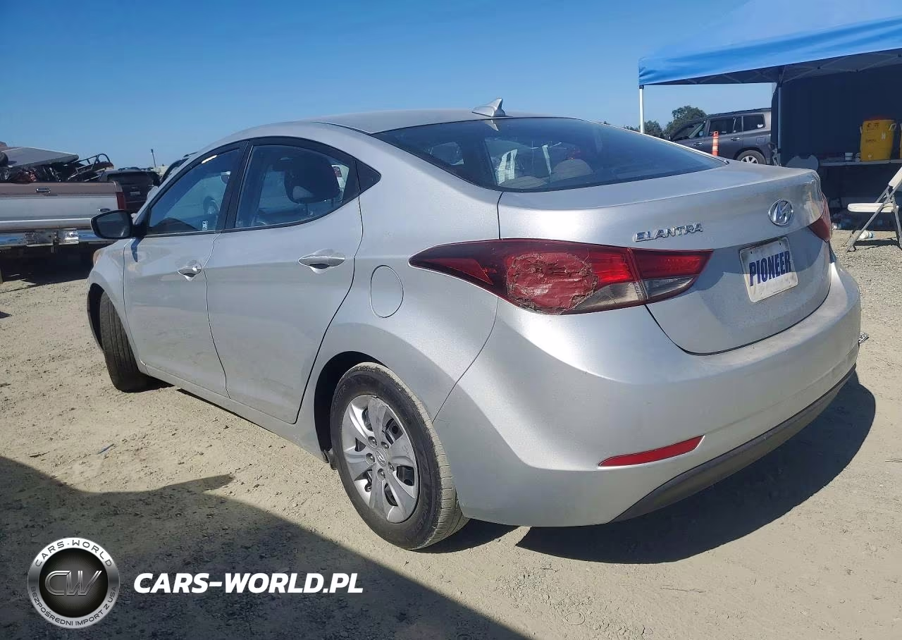 2016 Hyundai Elantra Se VIN:5NPDH4AE7GH681038 - 2