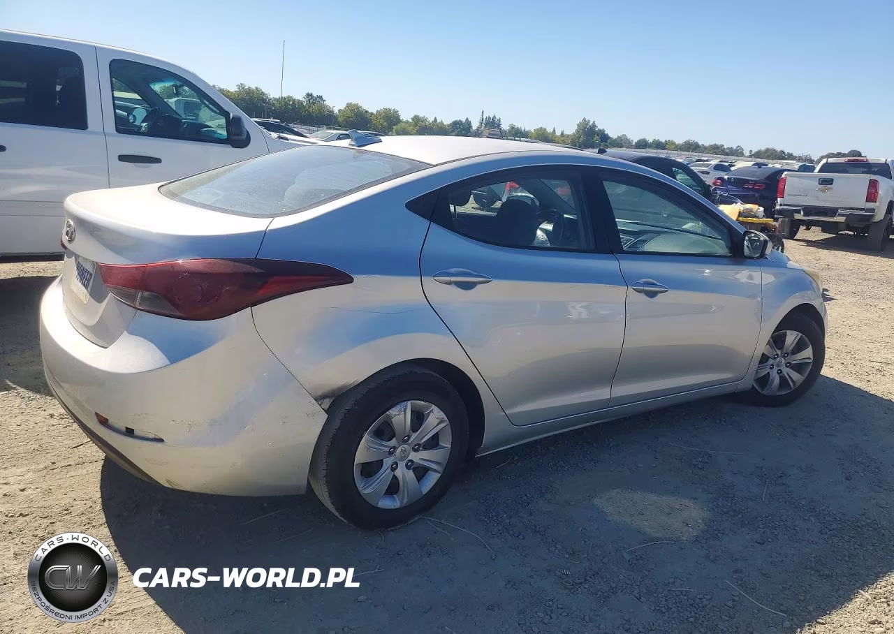 2016 Hyundai Elantra Se VIN:5NPDH4AE7GH681038 - 3