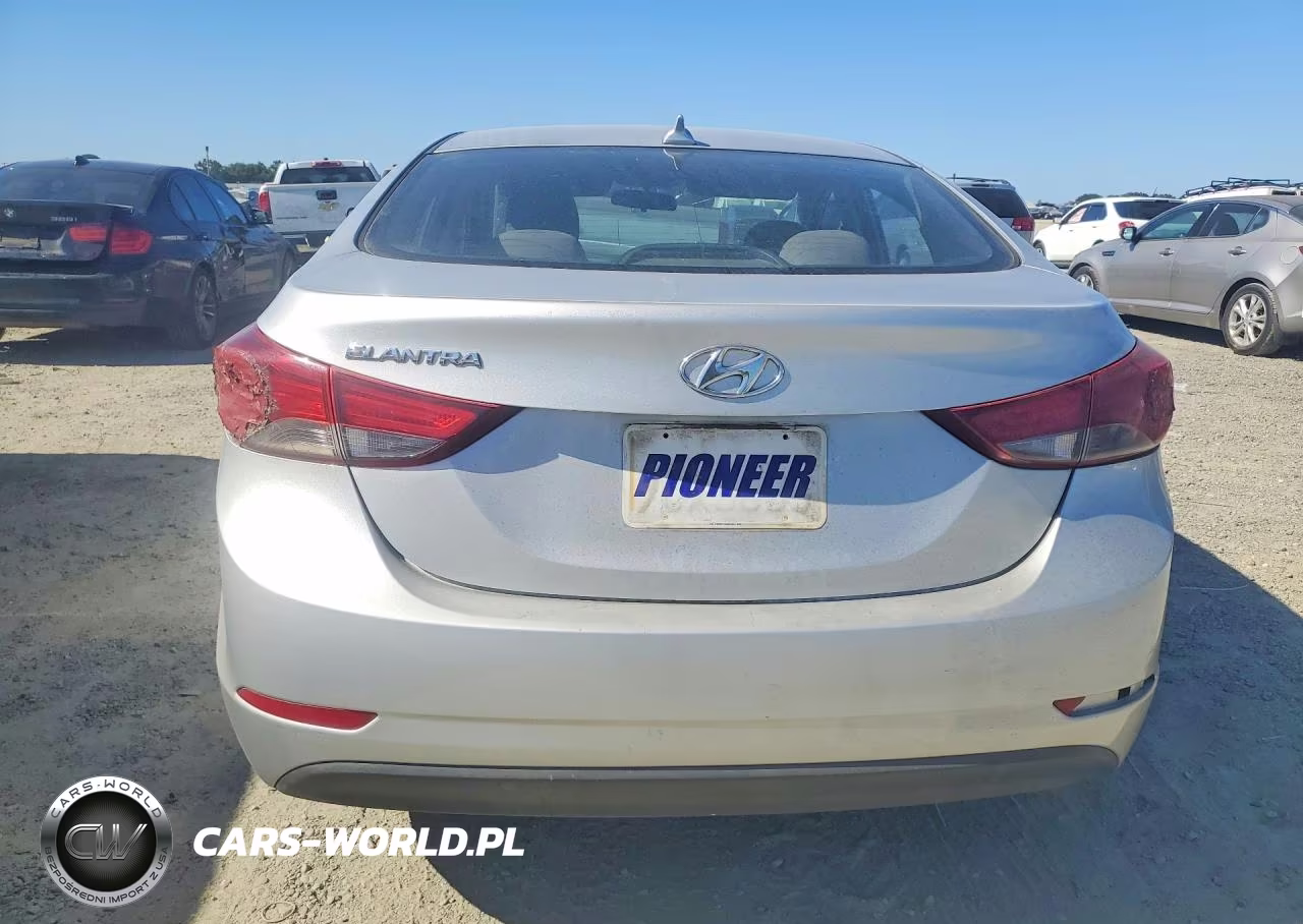 2016 Hyundai Elantra Se VIN:5NPDH4AE7GH681038 - 6