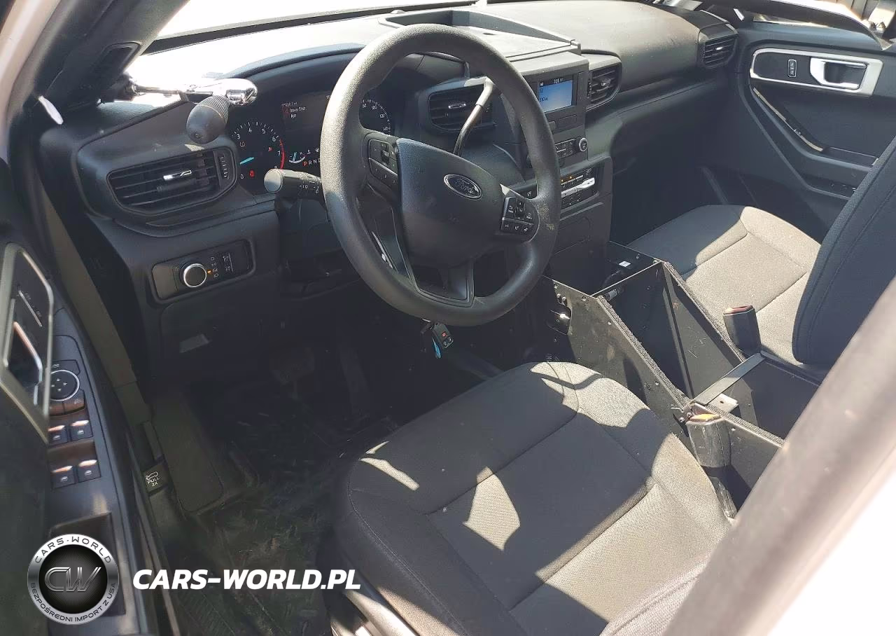 2024 Ford Explorer Police Interceptor VIN:1FM5K8AB0RGA27701 - 8