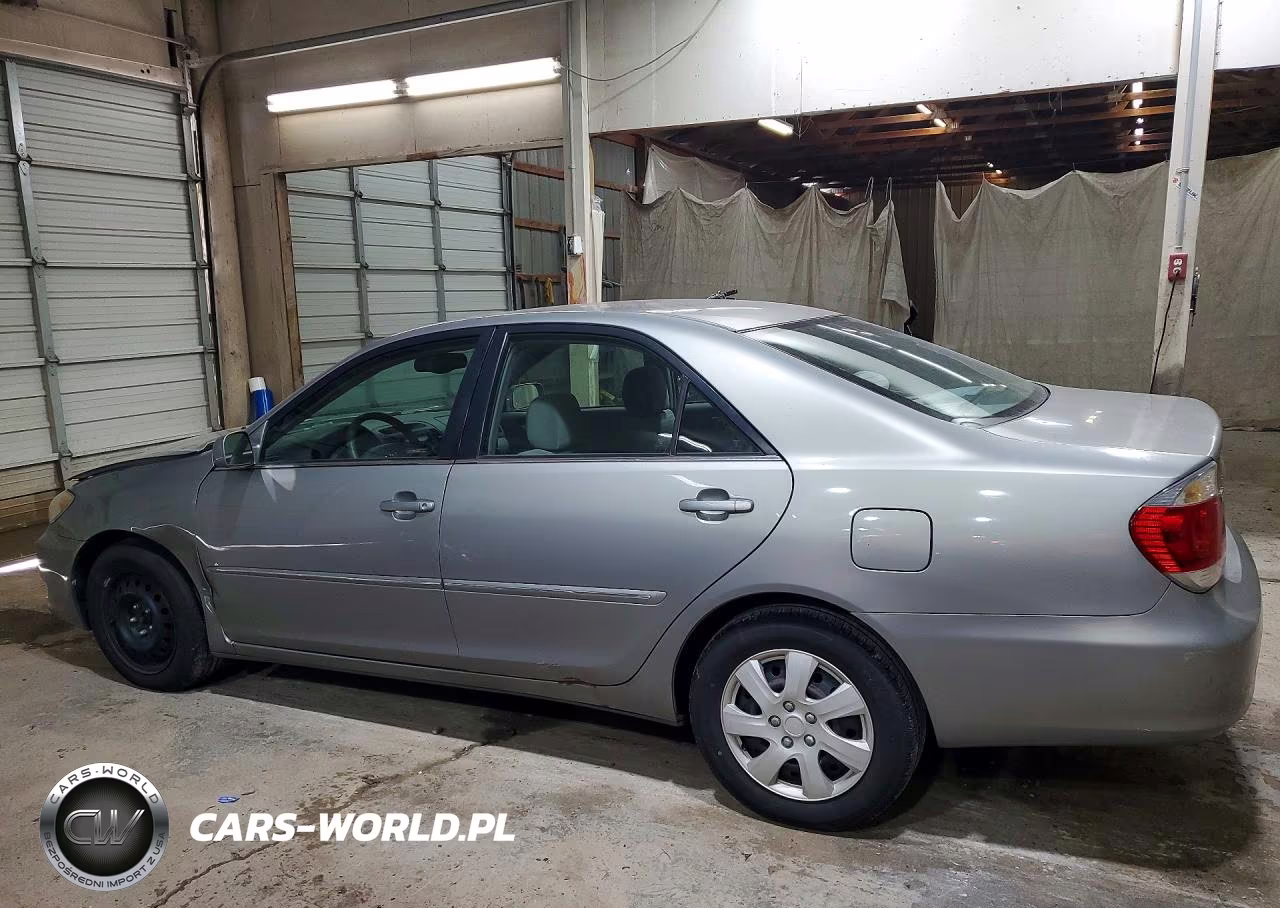 2005 Toyota Camry Xle VIN:4T1BE30K85U556274 - 2