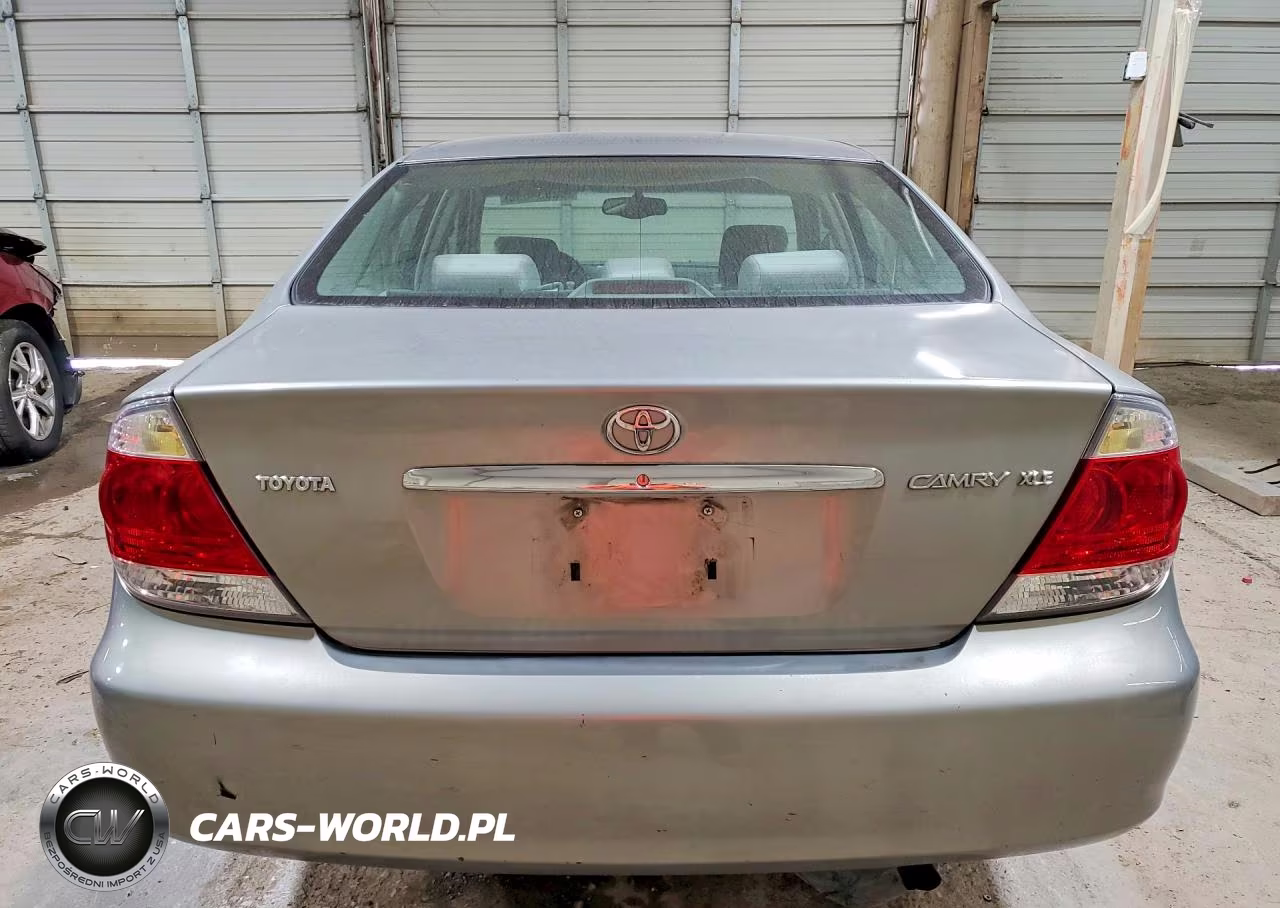 2005 Toyota Camry Xle VIN:4T1BE30K85U556274 - 6
