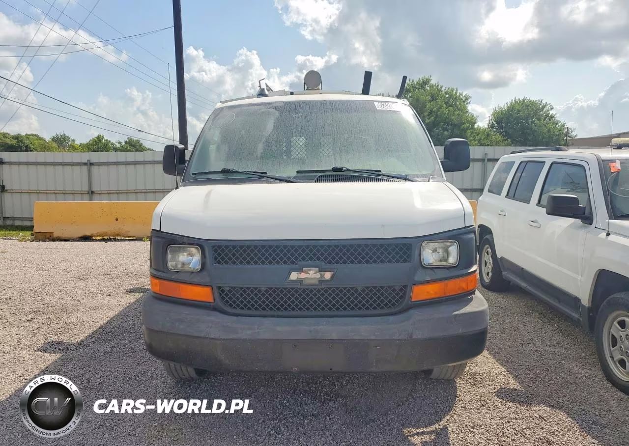 2013 Chevrolet Express G2500 VIN:1GCWGFCA2D1903084 - 5