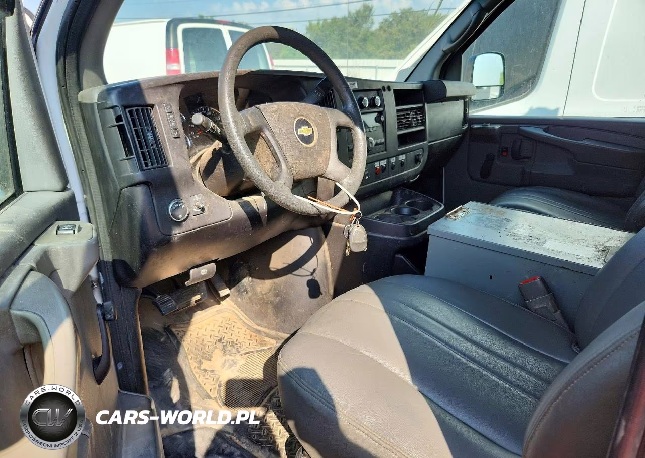 2013 Chevrolet Express G2500 VIN:1GCWGFCA2D1903084 - 8
