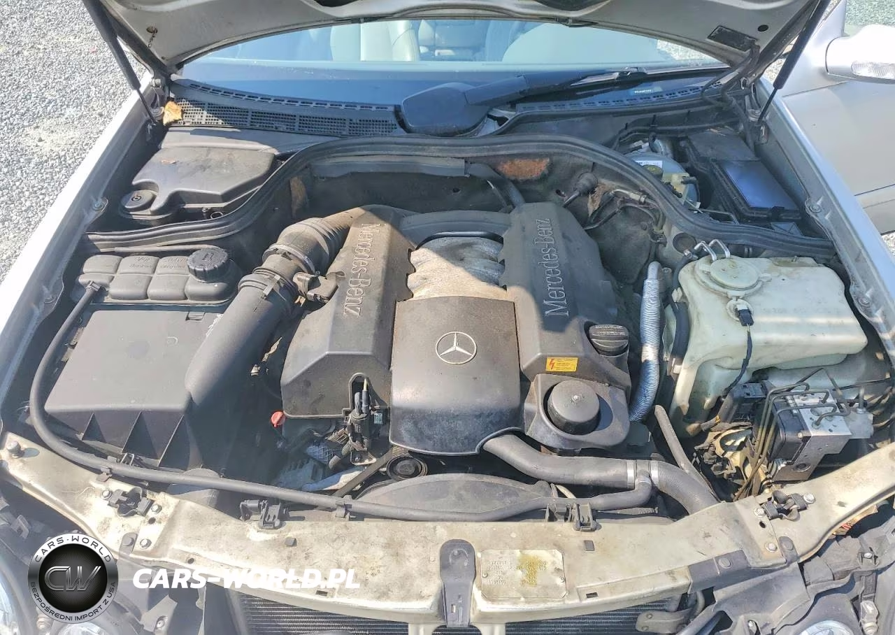2000 Mercedes-Benz Clk 320 VIN:WDBLJ65G0YF121024 - 11