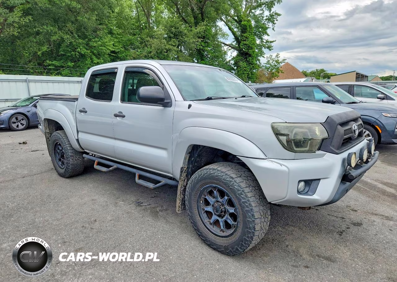2012 Toyota Tacoma Prerunner VIN:3TMJU4GN0CM132629 - 4