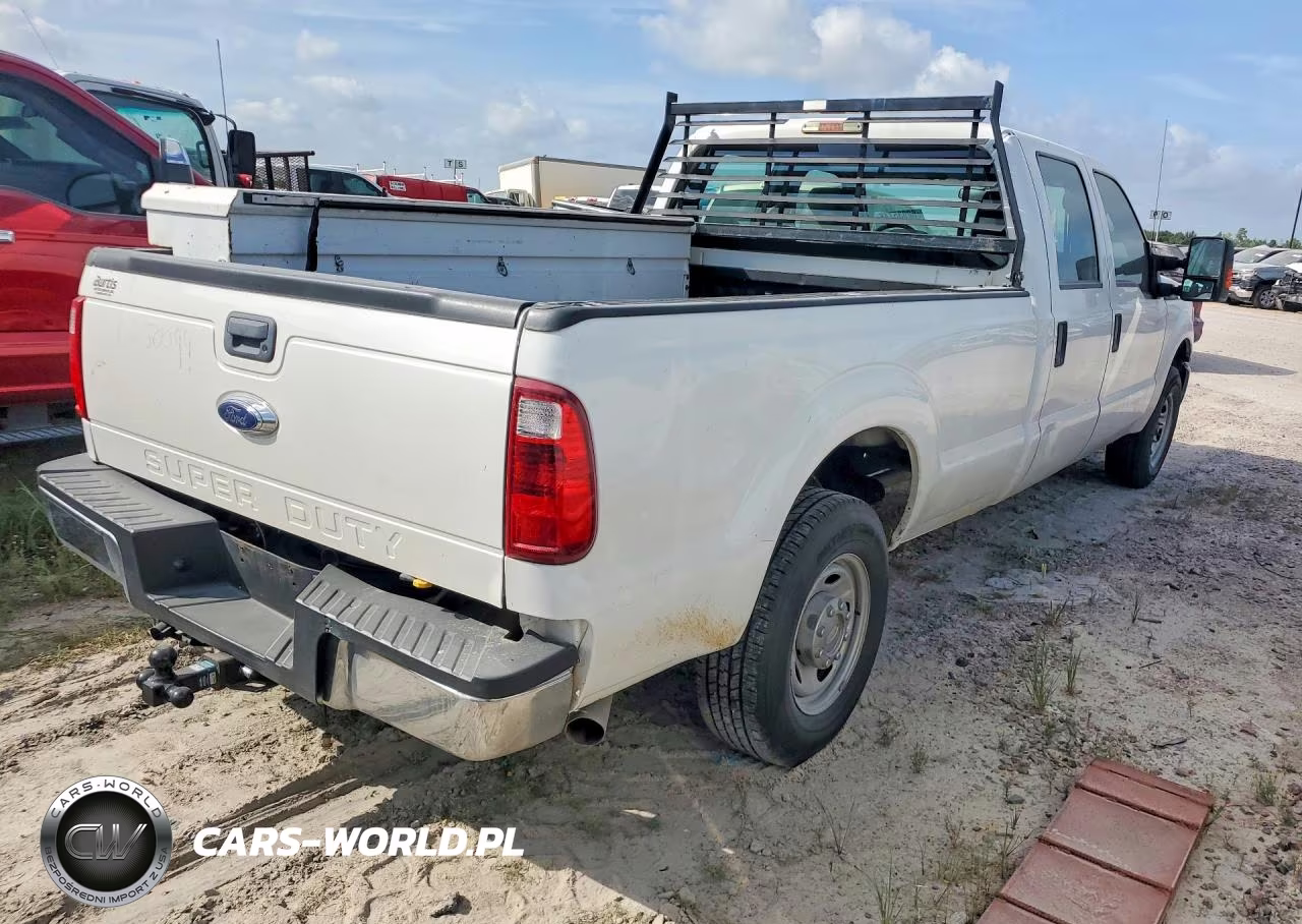 2014 Ford F250 Super Duty VIN:1FT7W2A61EEA17458 - 3