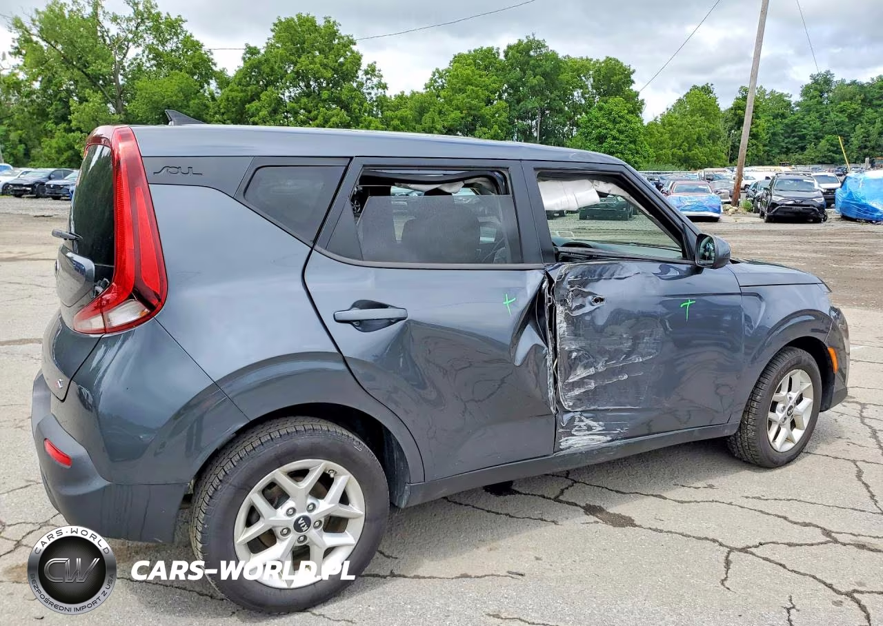 2021 Kia Soul S VIN:KNDJ23AU2M7751227 - 3