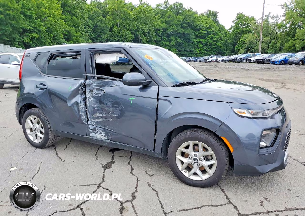 2021 Kia Soul S VIN:KNDJ23AU2M7751227 - 4