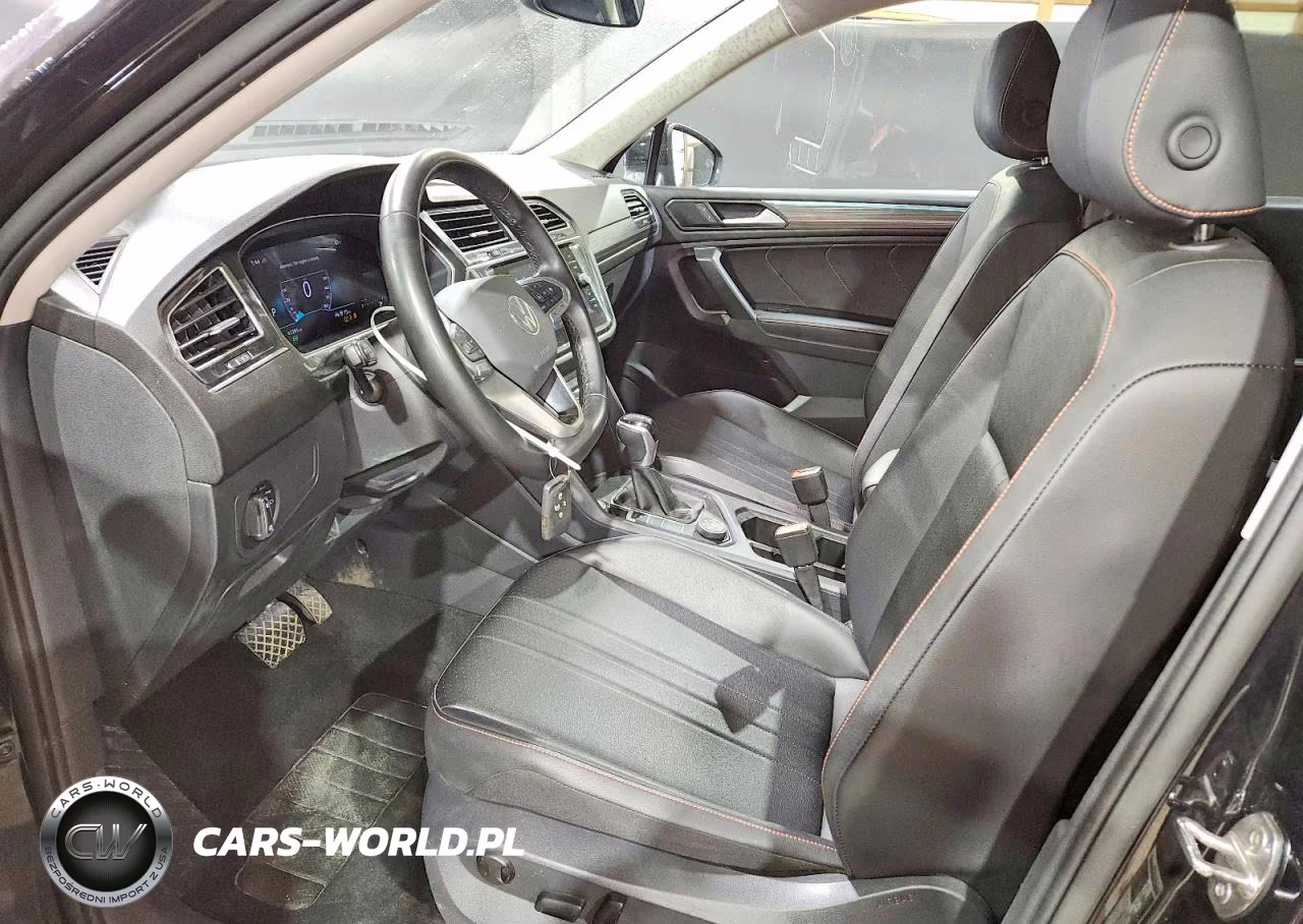 2024 Volkswagen Tiguan Wolfsburg VIN:3VV5B7AX7RM210417 - 7
