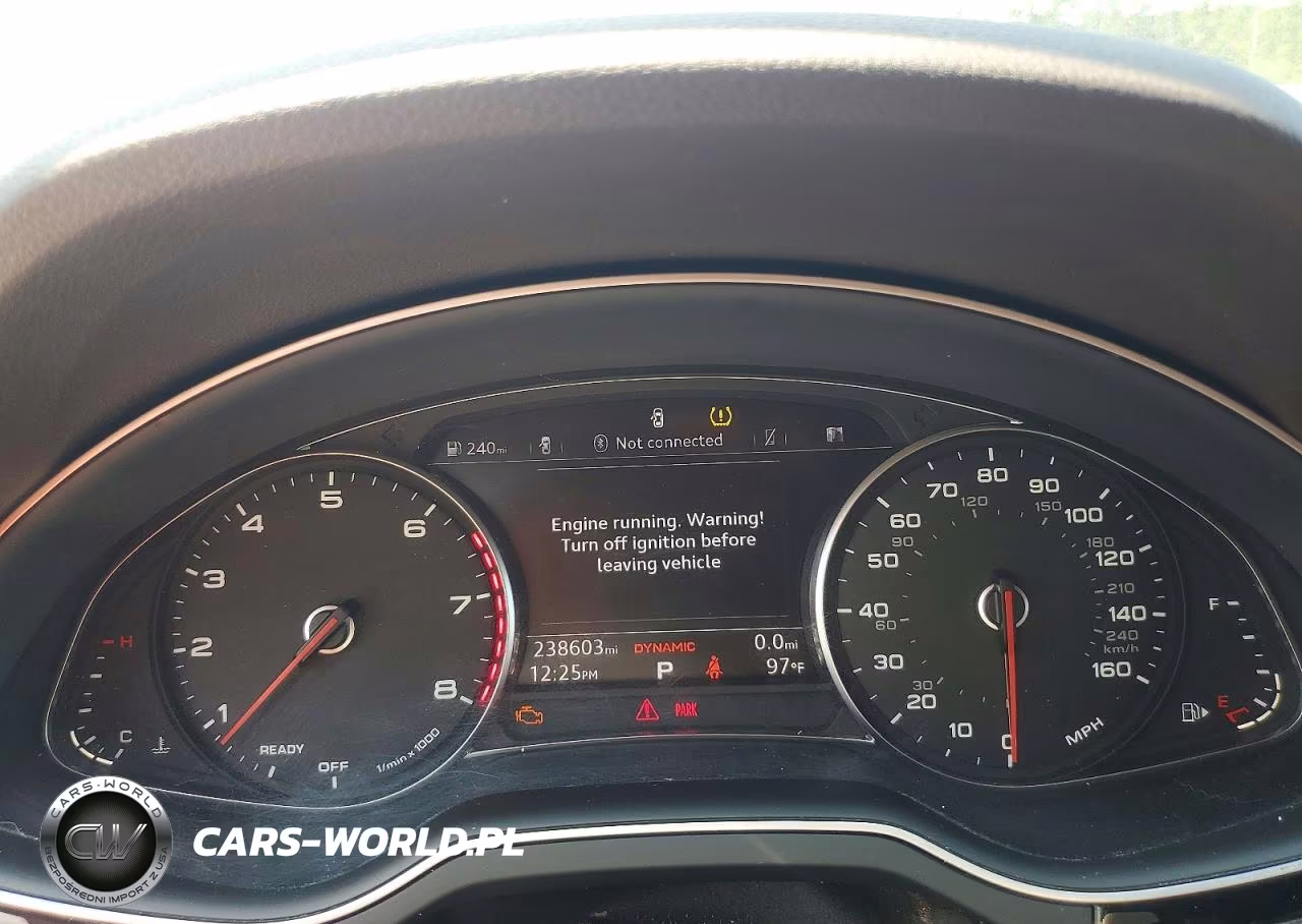 2017 Audi Q7 Premium Plus VIN:WA1LAAF73HD012436 - 9