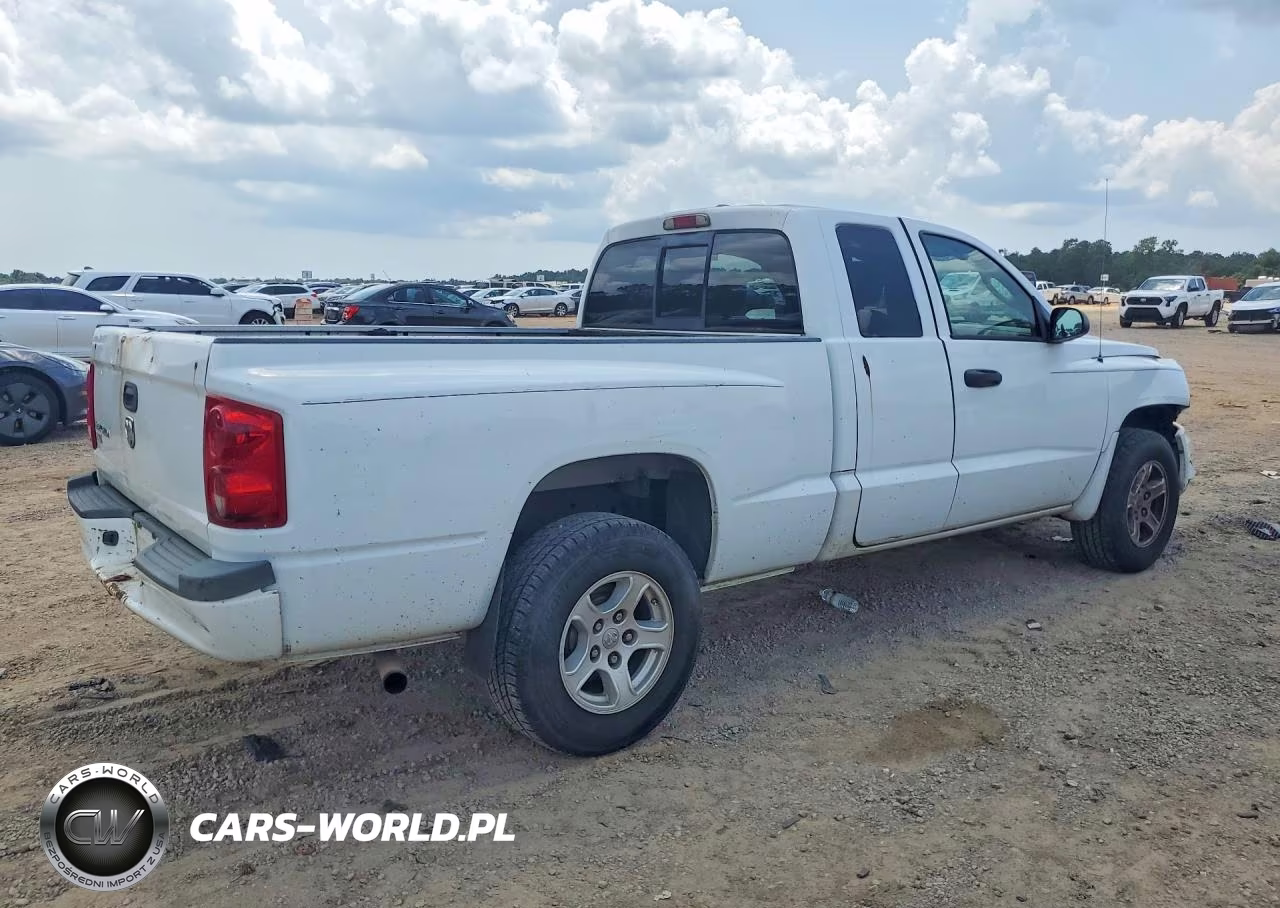 2008 Dodge Dakota Slt VIN:1D7HE42K58S578756 - 3
