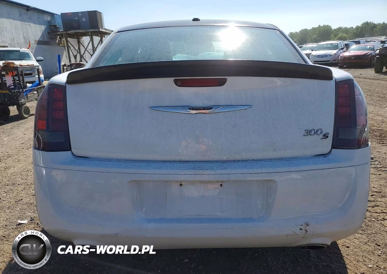 2014 Chrysler 300 S VIN:2C3CCABG9EH303807 - 6