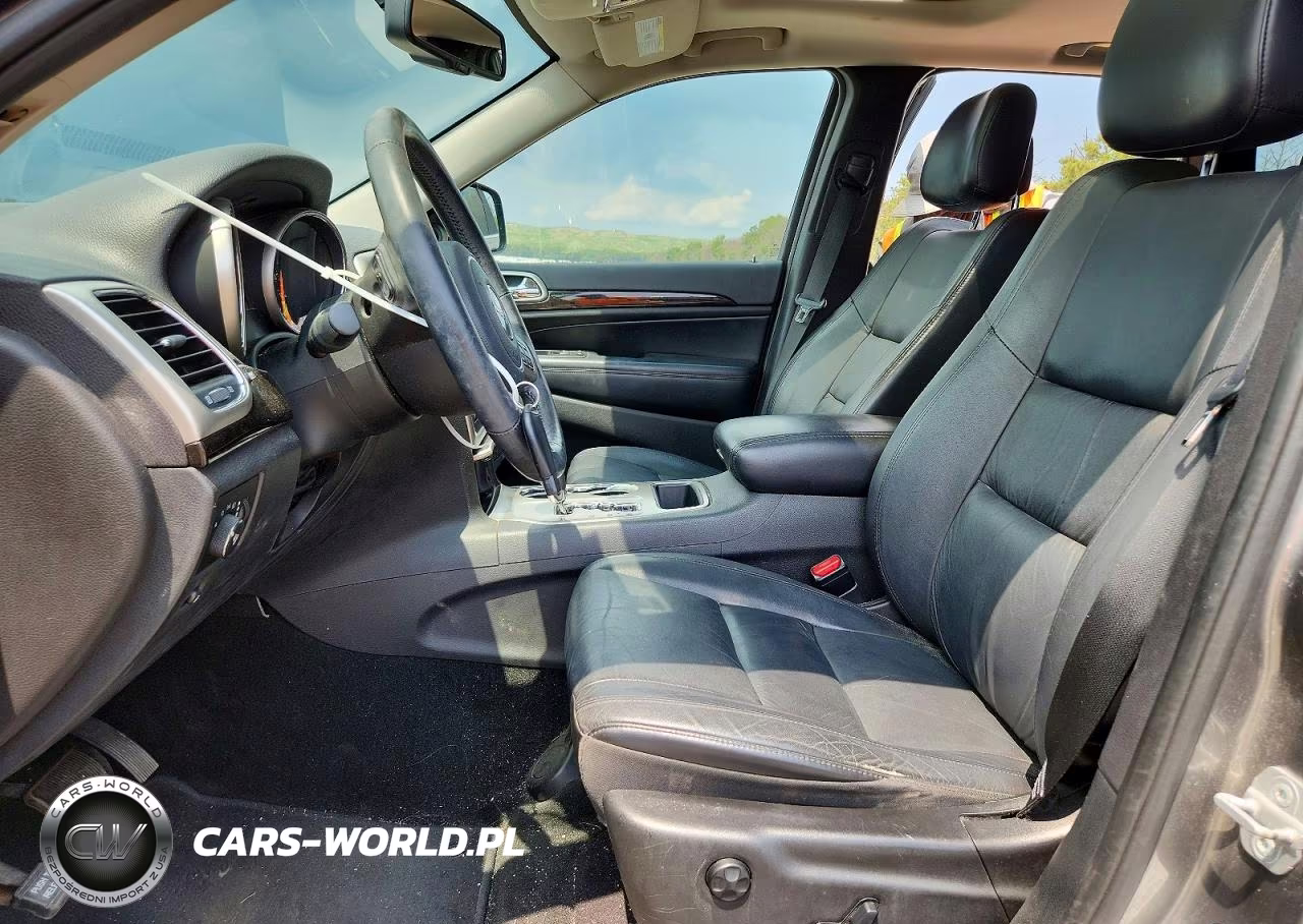 2012 Jeep Grand Cherokee Laredo VIN:1C4RJFAG9CC281379 - 7