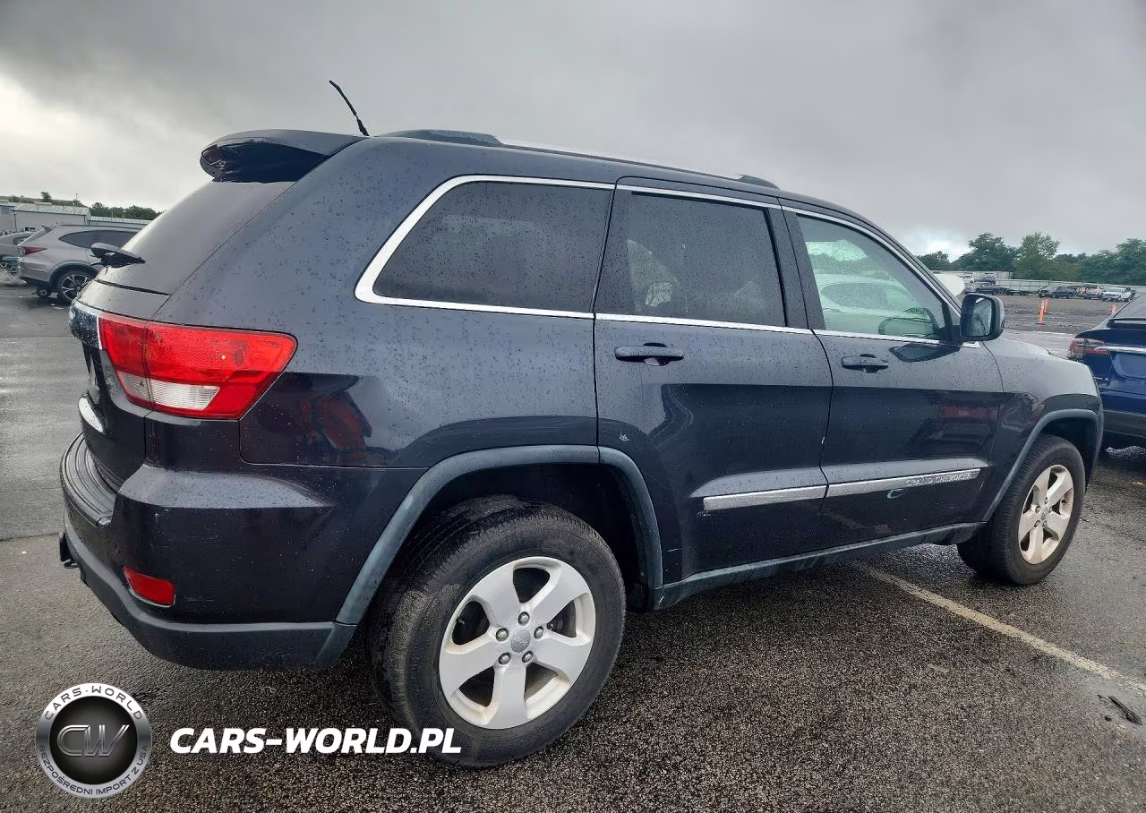 2012 Jeep Grand Cherokee Laredo VIN:1C4RJFAG1CC268965 - 3