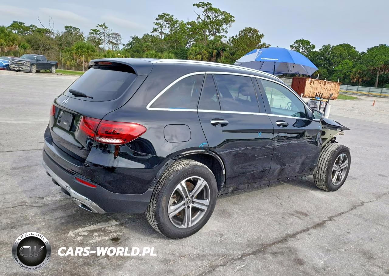2020 Mercedes-Benz Glc 300 VIN:W1N0G8DB2LF780017 - 3