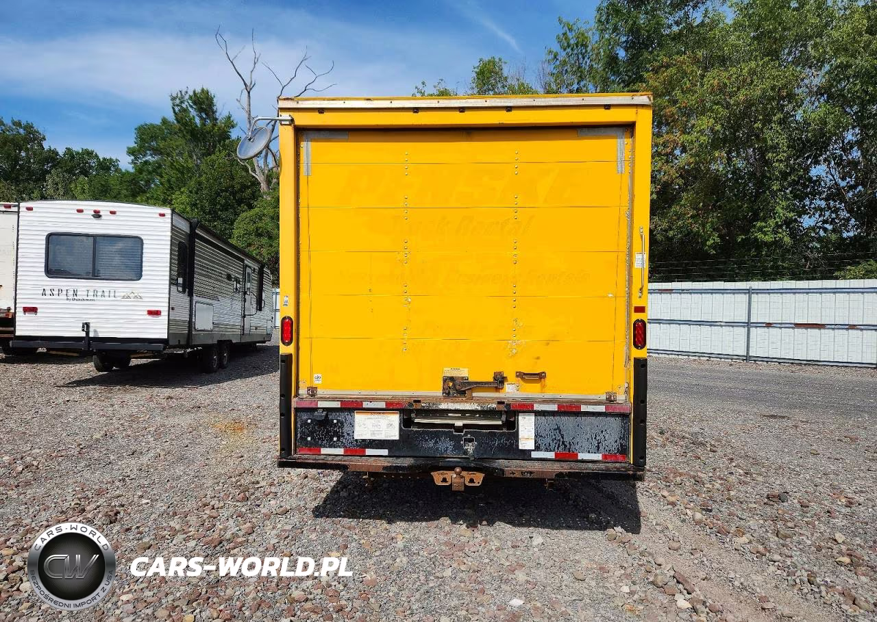 2017 GMC Savana Box Truck VIN:1GD37TCG7H1903508 - 10