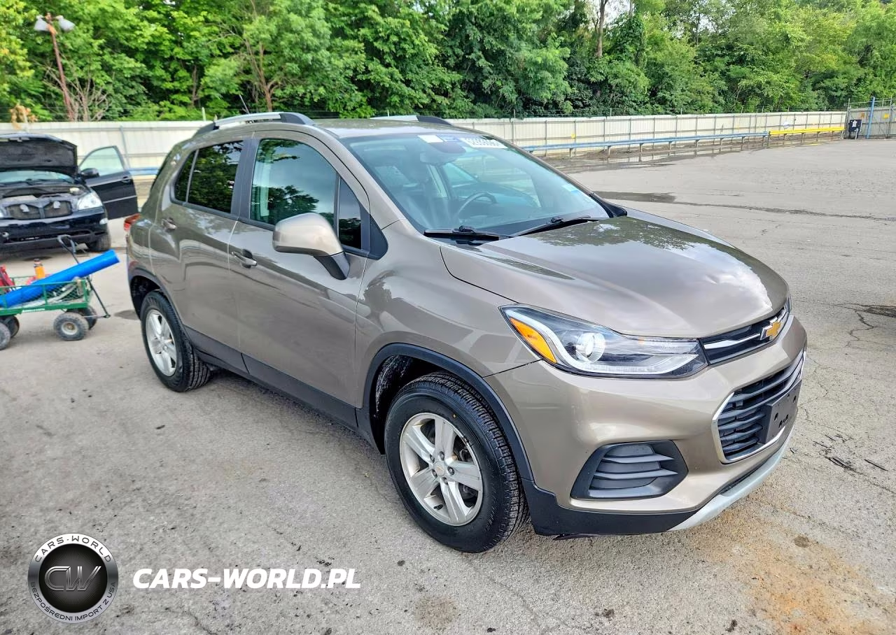 2022 Chevrolet Trax 1Lt VIN:KL7CJPSM1NB566809 - 4