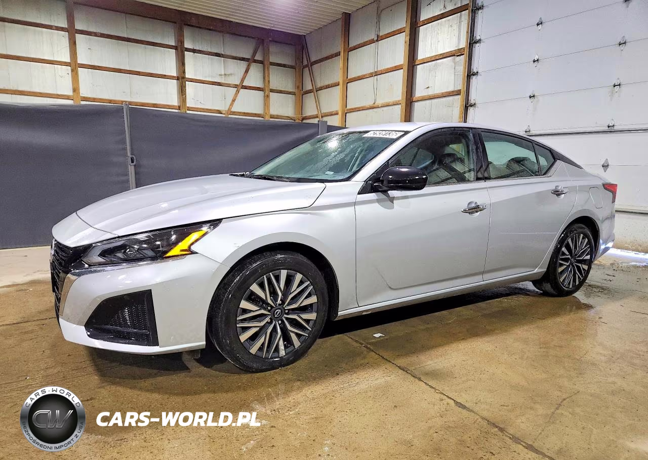 2024 Nissan Altima Sv – zdjęcie 1 z 13