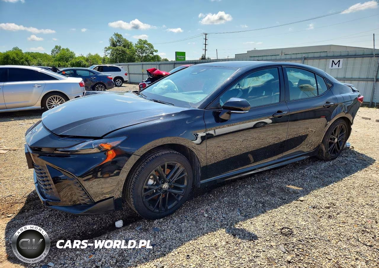 2025 Toyota Camry Se – zdjęcie 1 z 12