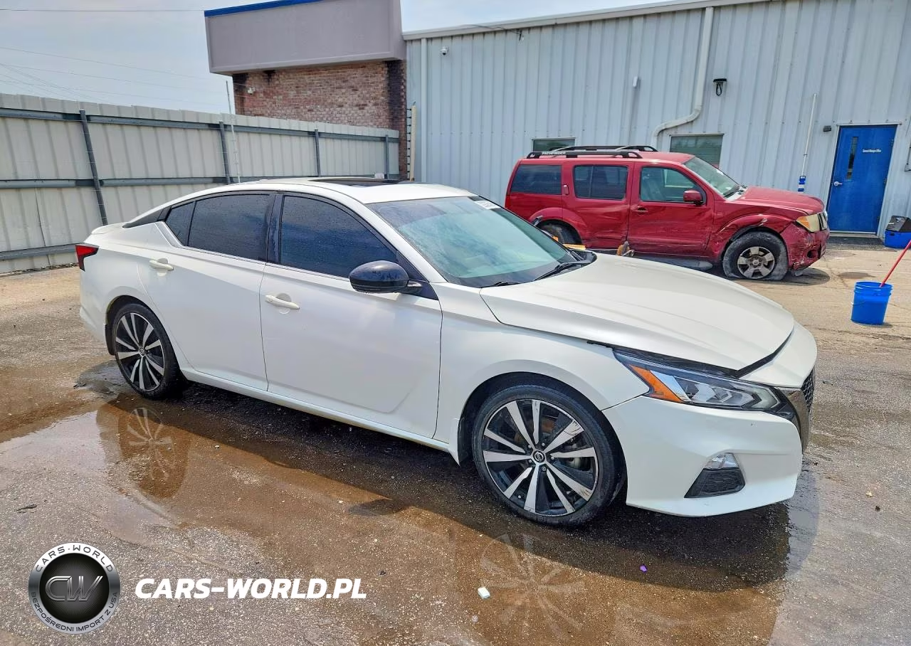 2019 Nissan Altima Sr VIN:1N4BL4CV7KN312603 - 4