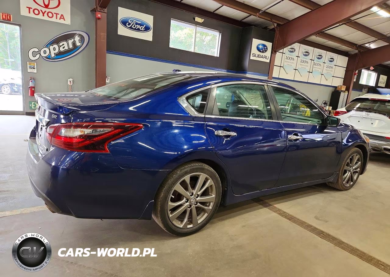 2018 Nissan Altima 2.5 Sr VIN:1N4AL3AP8JC156429 - 3