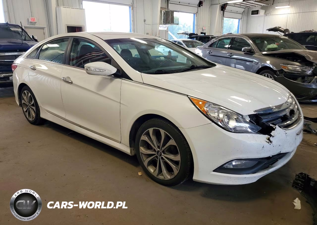 2014 Hyundai Sonata Se VIN:5NPEC4AC8EH844777 - 4