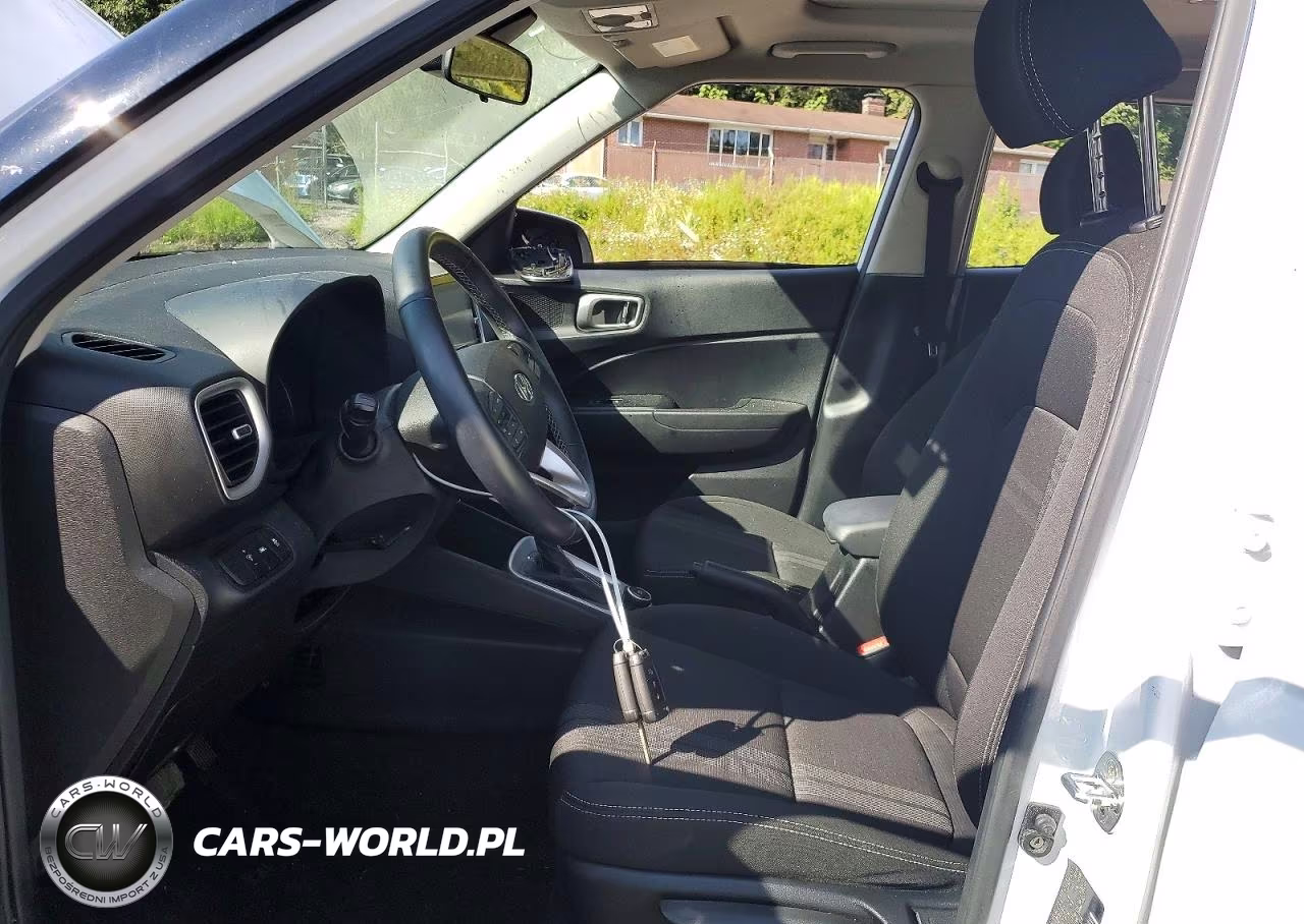 2022 Hyundai Venue Sel VIN:KMHRC8A37NU159194 - 7