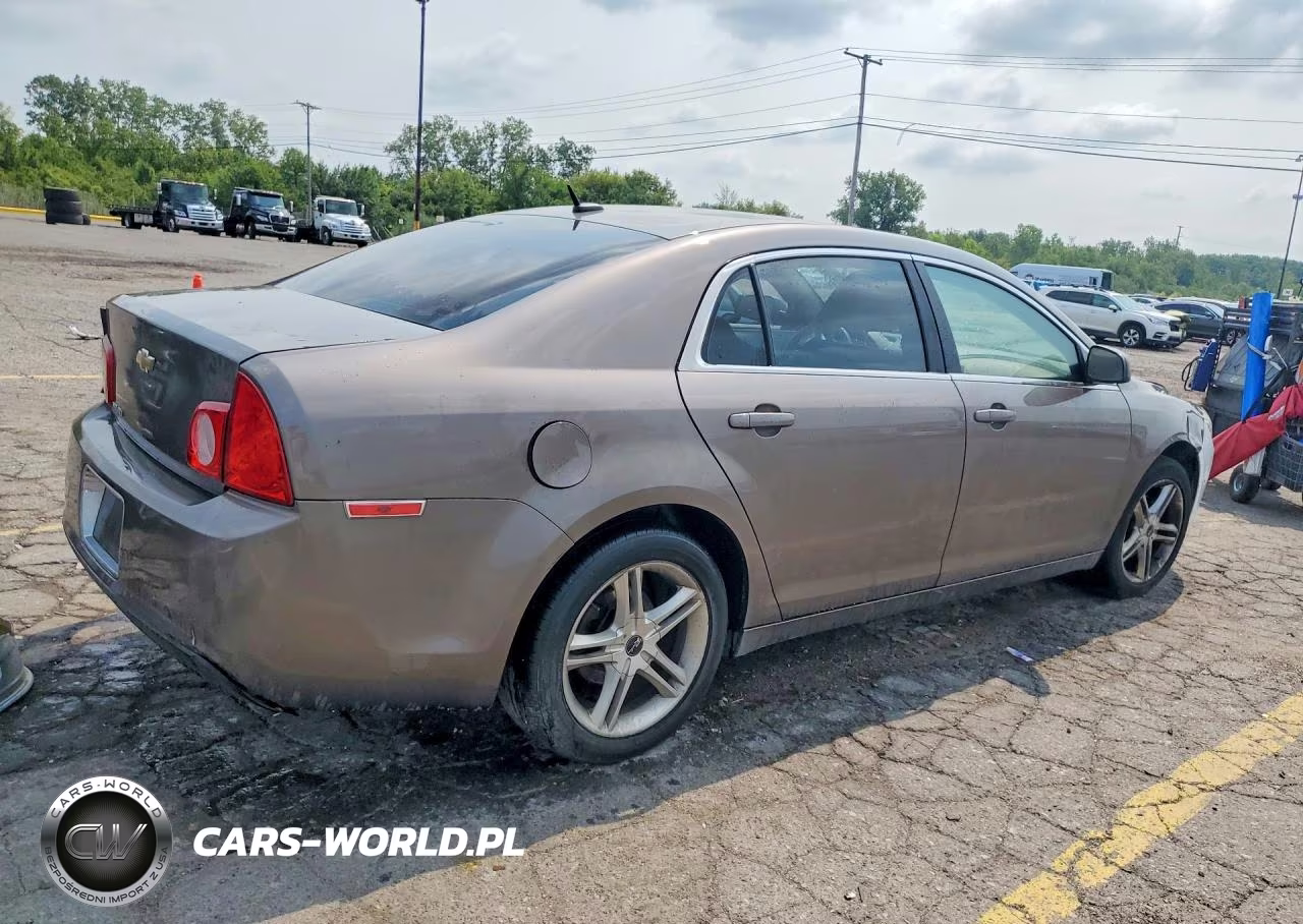 2011 Chevrolet Malibu Ls VIN:1G1ZB5E13BF321880 - 3