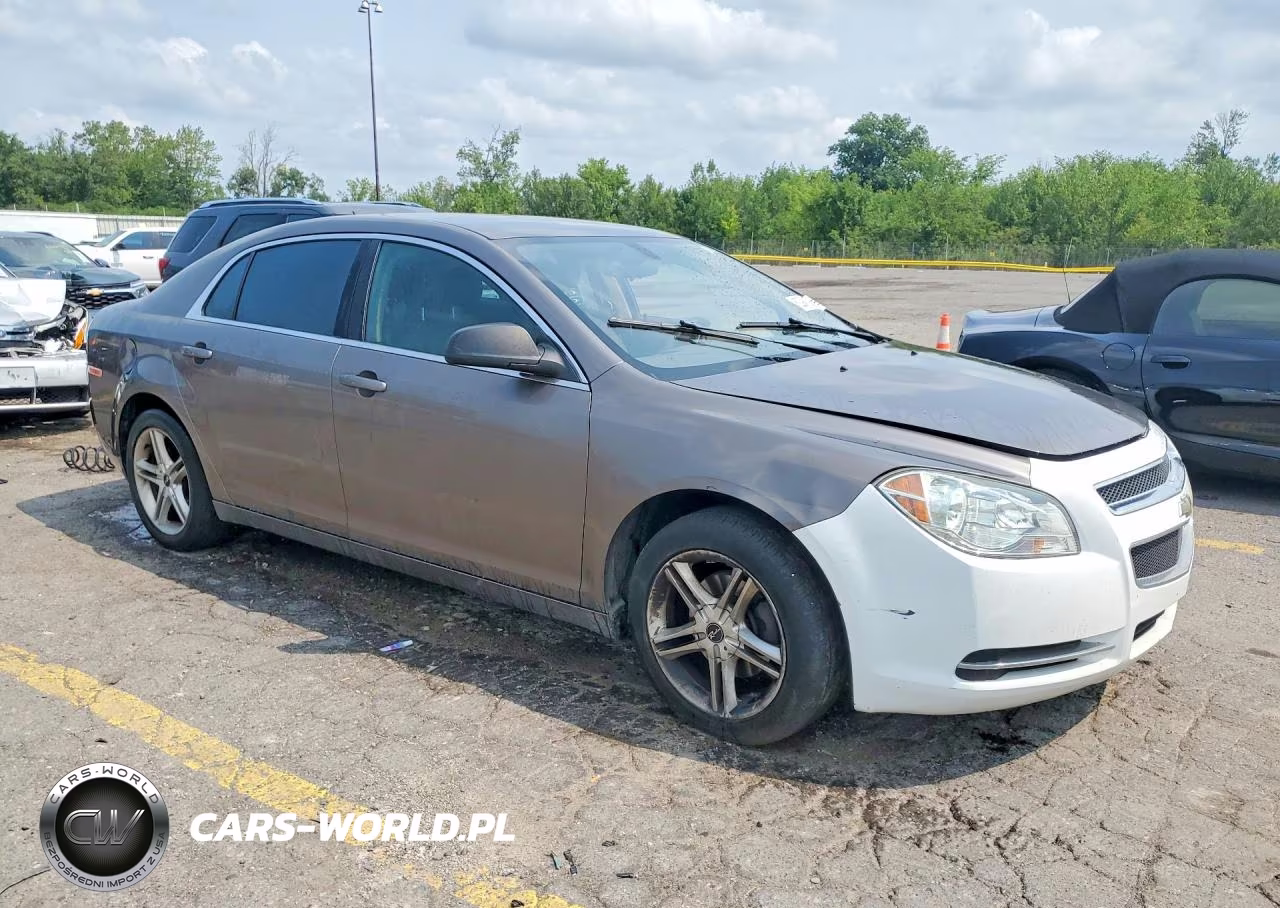 2011 Chevrolet Malibu Ls VIN:1G1ZB5E13BF321880 - 4
