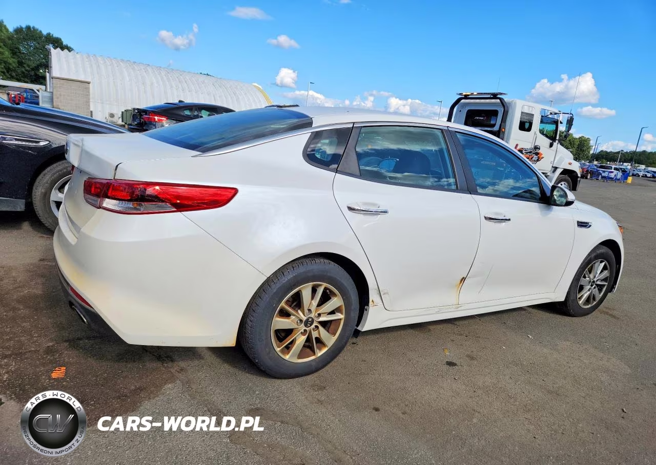 2016 Kia Optima Lx VIN:KNAGT4L39G5073560 - 3