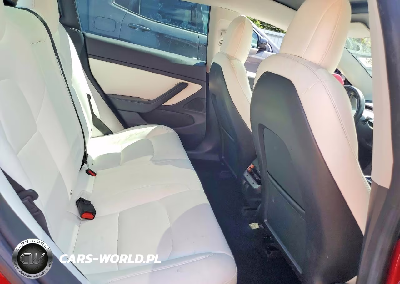 2018 Tesla Model 3 VIN:5YJ3E1EB7JF097358 - 10