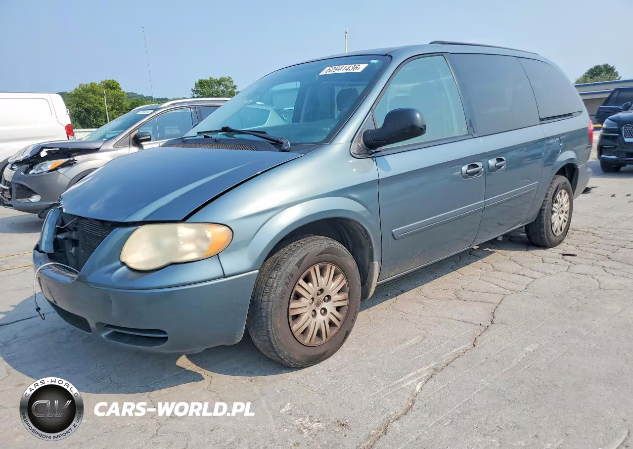 2007 Chrysler Town & Country Lx