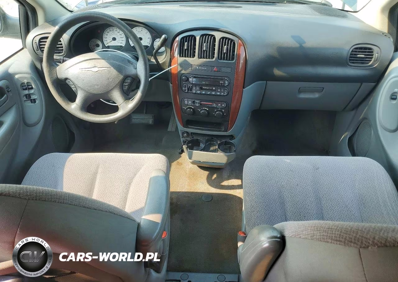 2007 Chrysler Town & Country Lx VIN:2A4GP44R17R133564 - 8