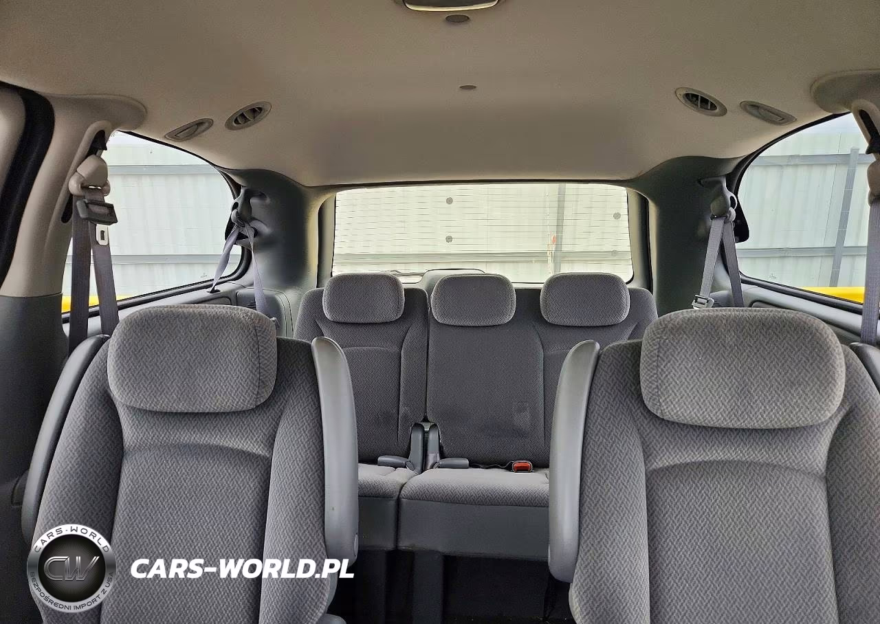 2006 Chrysler Town & Country Lx VIN:2A4GP44R26R742175 - 10