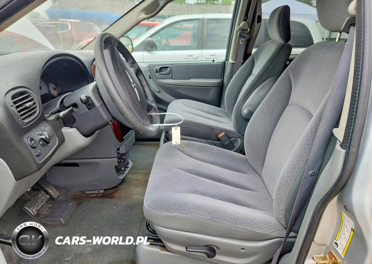 2006 Chrysler Town & Country Lx VIN:2A4GP44R26R742175 - 7
