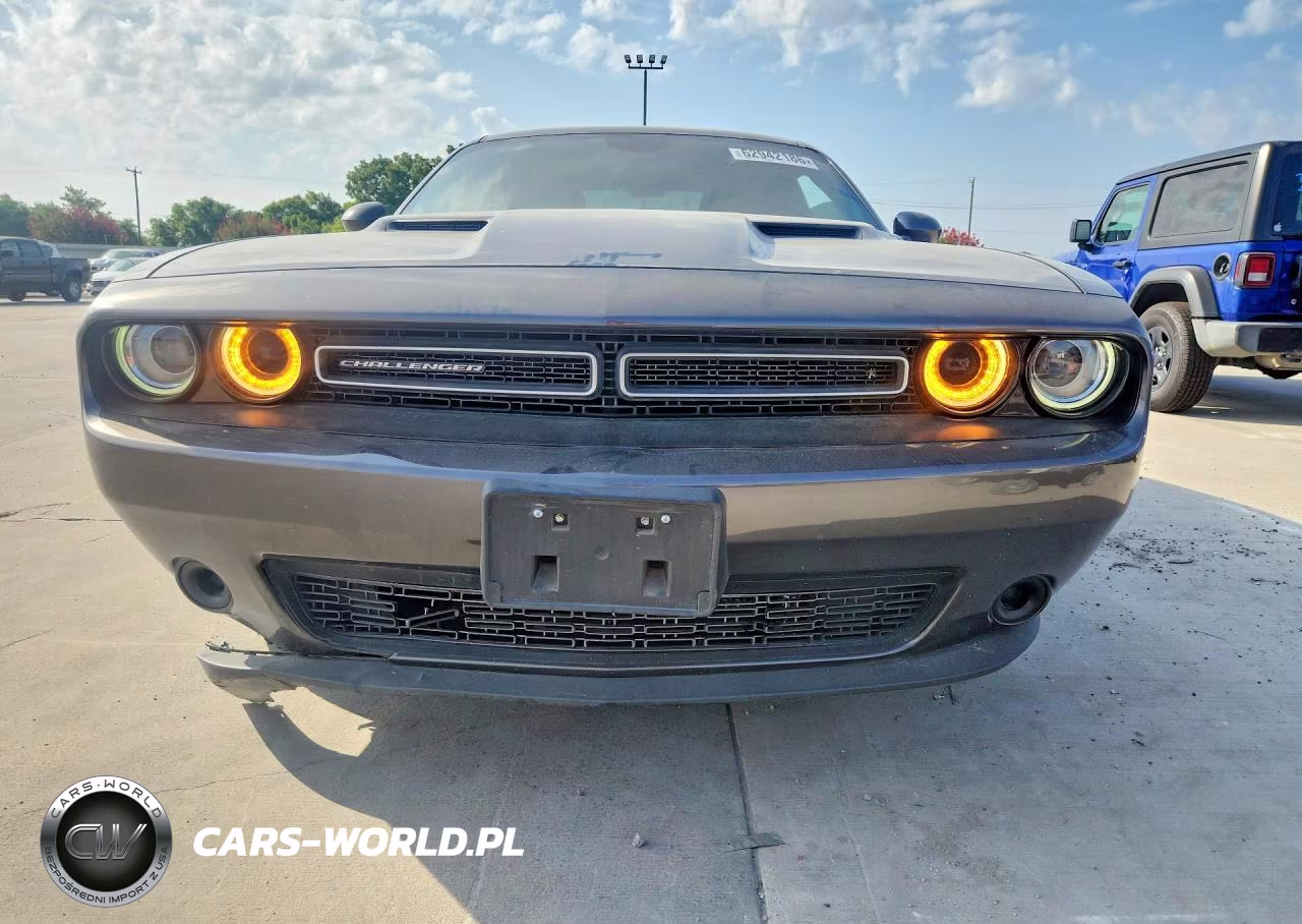 2023 Dodge Challenger Sxt VIN:2C3CDZAG7PH554180 - 5