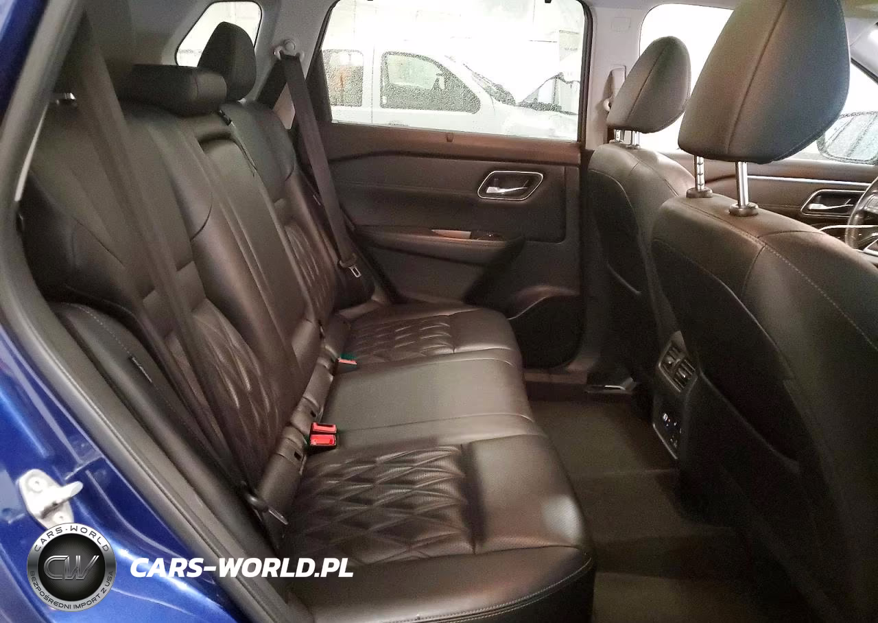 2021 Nissan Rogue Platinum VIN:JN8AT3DD1MW320204 - 11