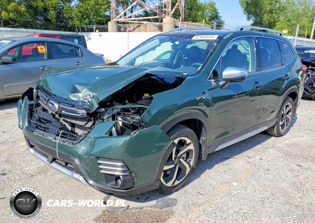 2023 Subaru Forester Touring – zdjęcie 1 z 13