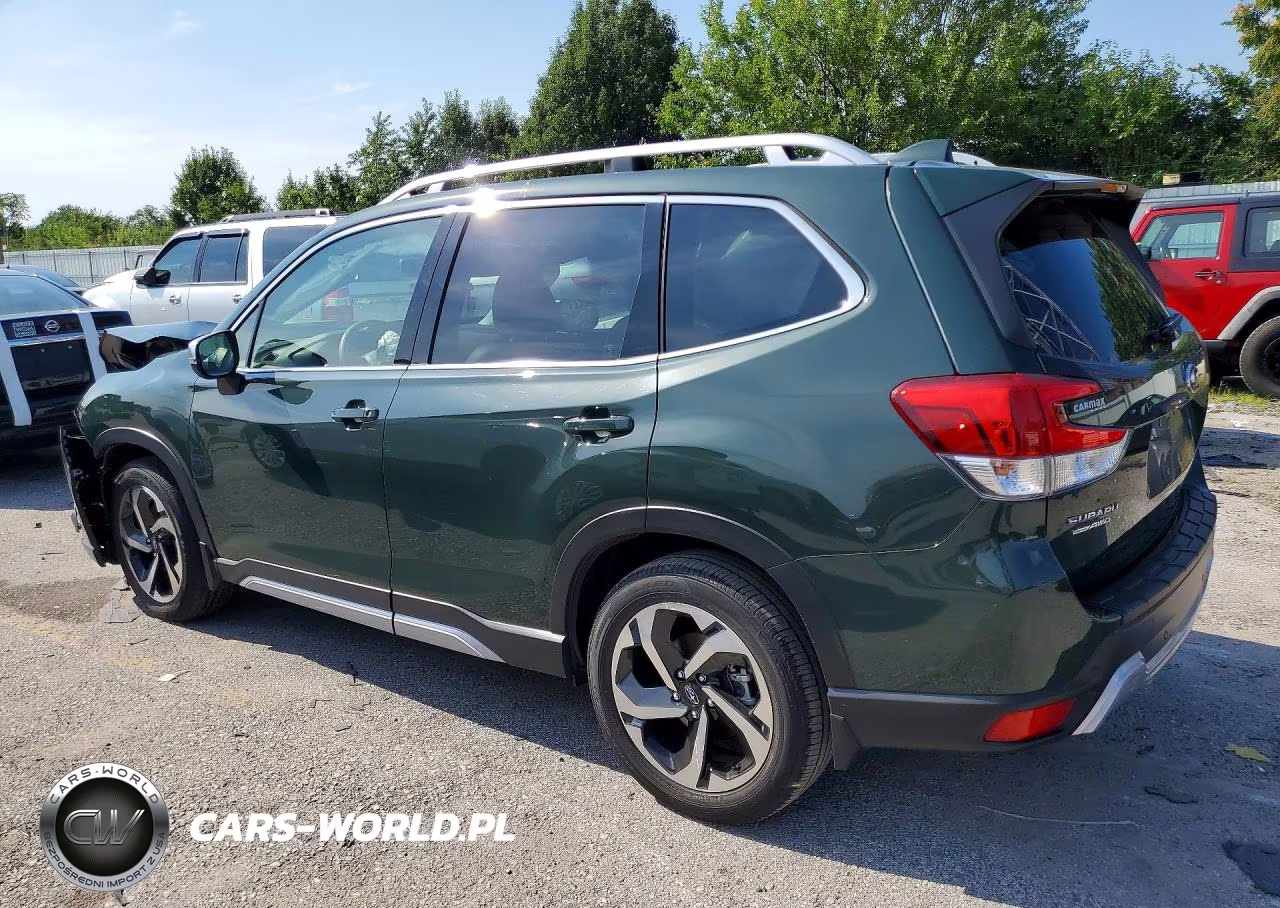 2023 Subaru Forester Touring VIN:JF2SKARC6PH523493 - 2