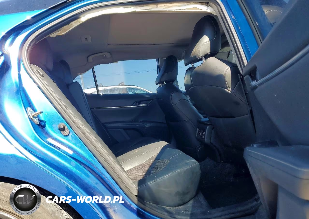 2019 Toyota Camry Xse VIN:4T1B61HKXKU226685 - 10