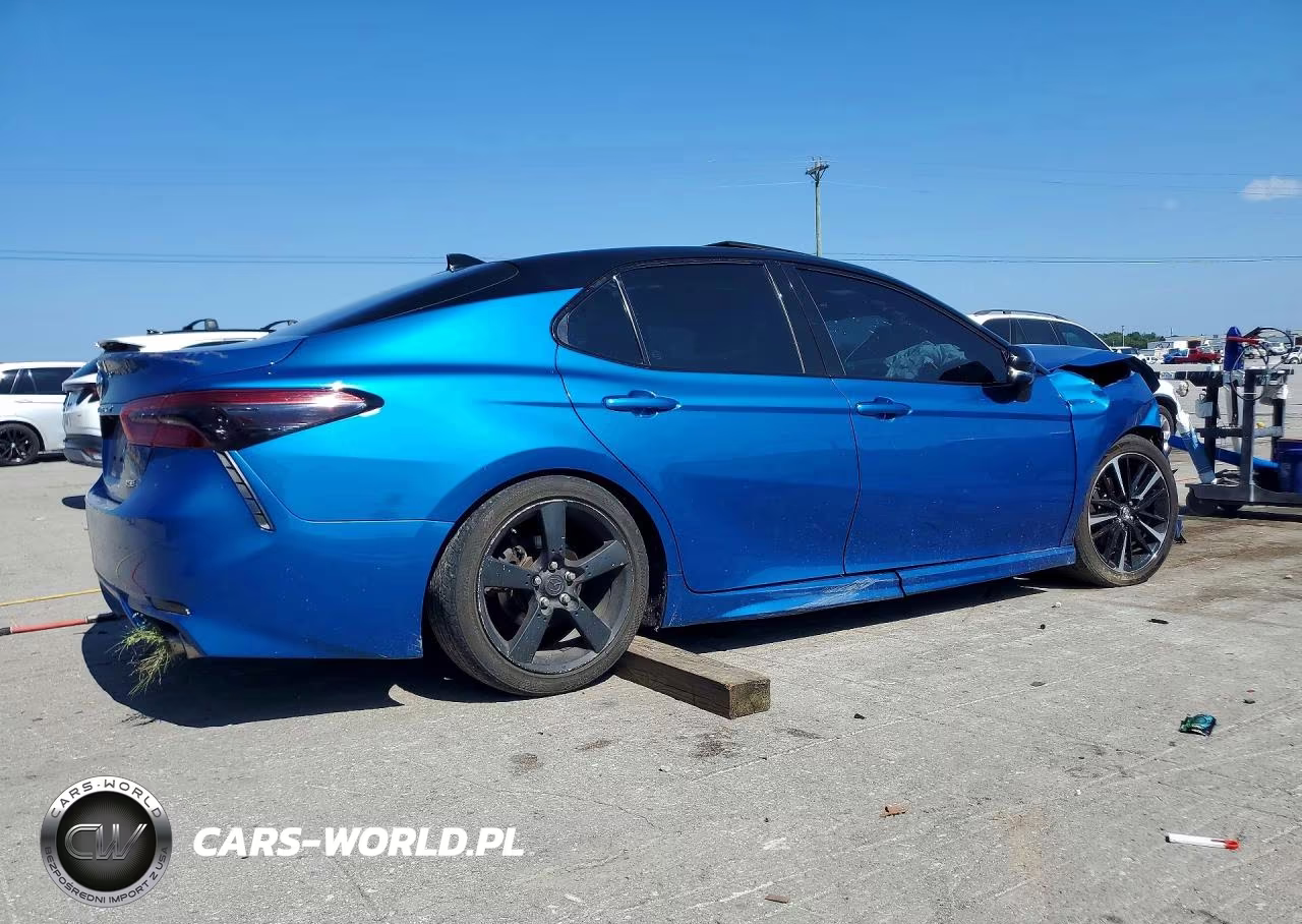 2019 Toyota Camry Xse VIN:4T1B61HKXKU226685 - 3